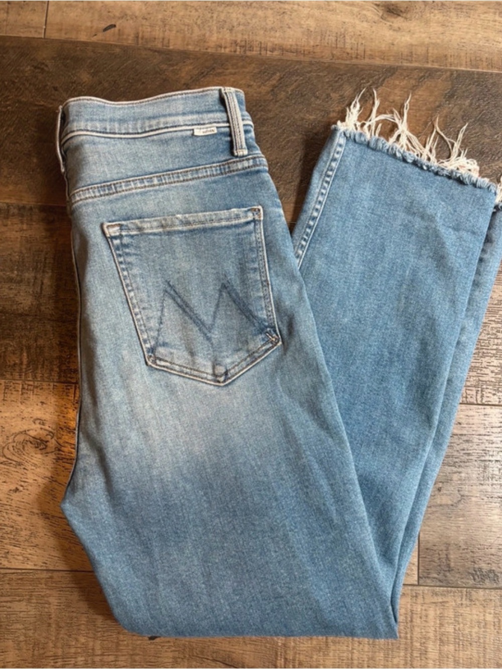 MOTHER High Waisted Rider Ankle Fray Jeans - size 32